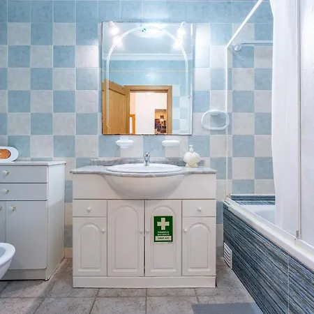 Bright & Cozy 1 Bdr Flat W/ Balcony By Lovelystay Cabanas de Tavira